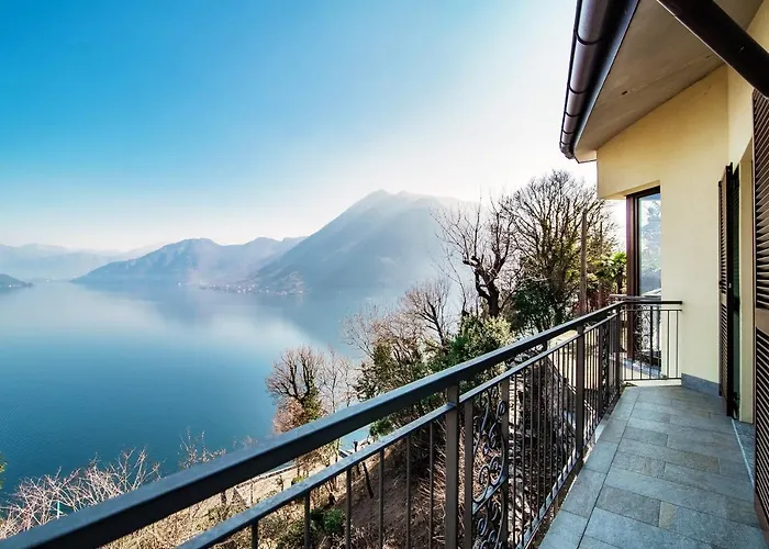 Wonderful View - By Myhomeincomo Argegno