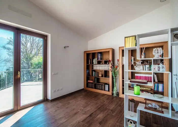 Wonderful View - By Myhomeincomo * Argegno