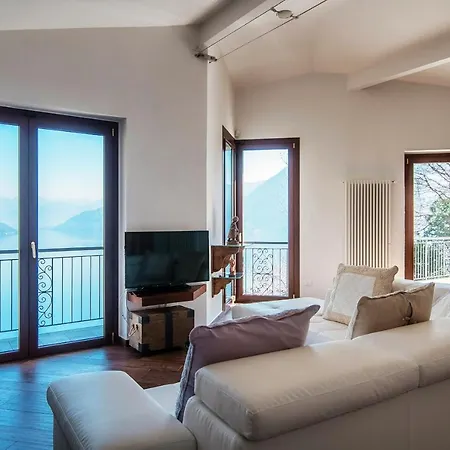 Wonderful View - By Myhomeincomo *